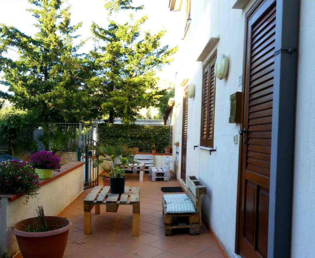 Apartment Mini Monaco Castelluzzo Esterno foto