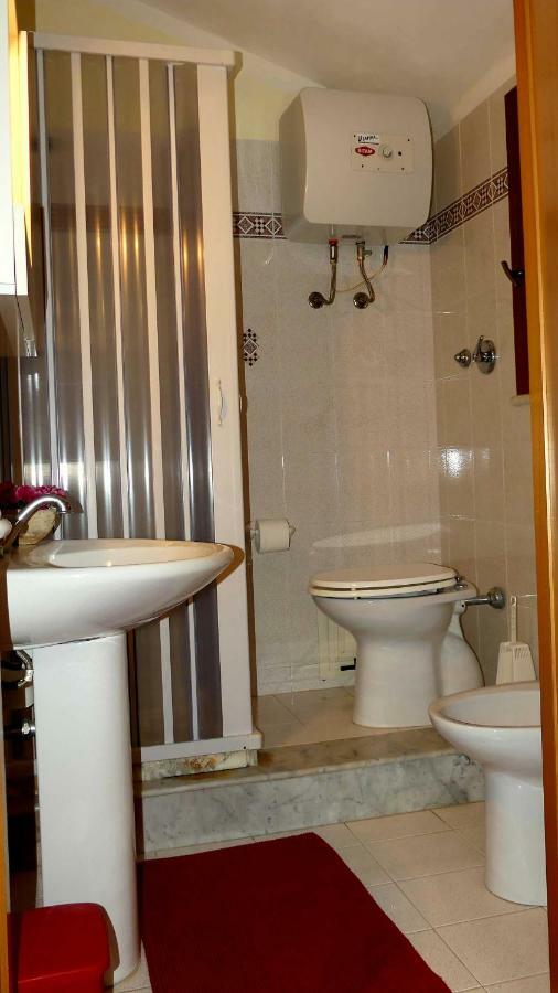 Apartment Mini Monaco Castelluzzo Esterno foto